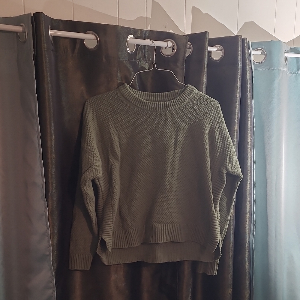 Madewell Textured Knit Sweater in Green - L